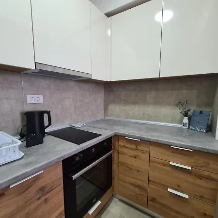 Center City 3 Apartment