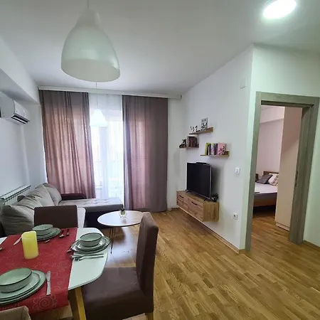 Center City 3 Apartment Skopje